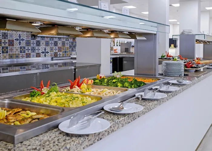 Хотел Garden Nevis 3*