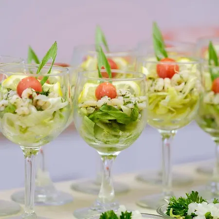 Garden Nevis Szálloda 3*