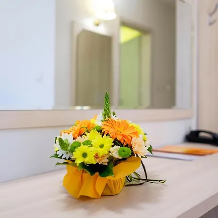 Hotel Garden Nevis Sunny Beach