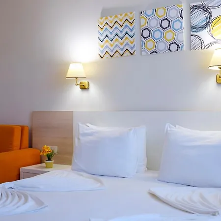 Hotel Garden Nevis Sunny Beach