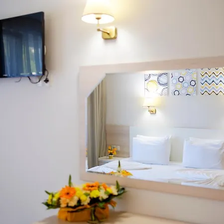 Garden Nevis - 3* Sunny Beach