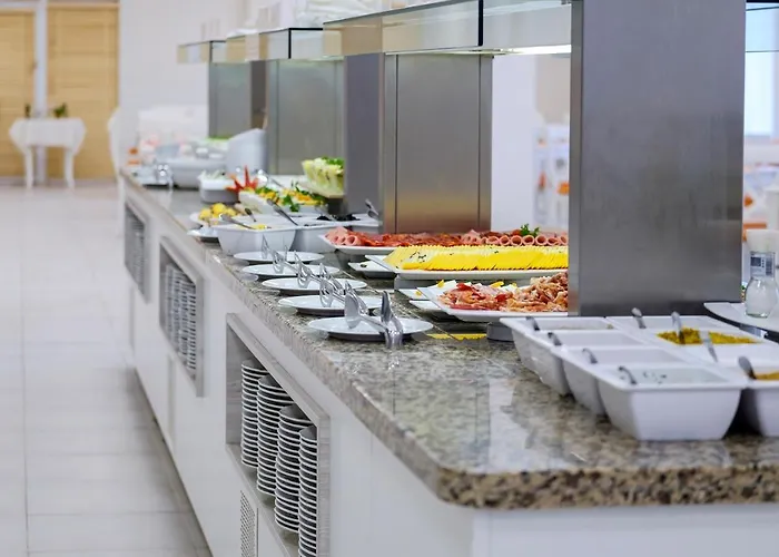 Garden Nevis 3* סאני ביץ'